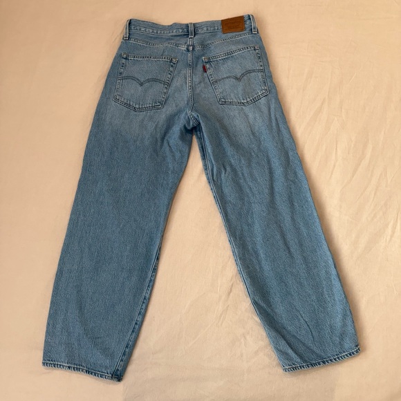 Levi’s Baggy Dad Jeans - Picture 2 of 4